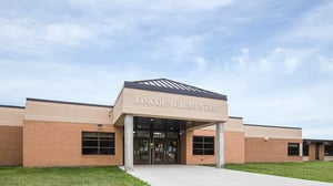 Lincoln Elementary Exterior_no flag poles